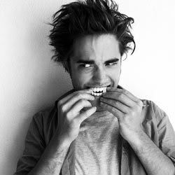 Robert Pattinson Religion on Robert Patt Pictures Images And Photos