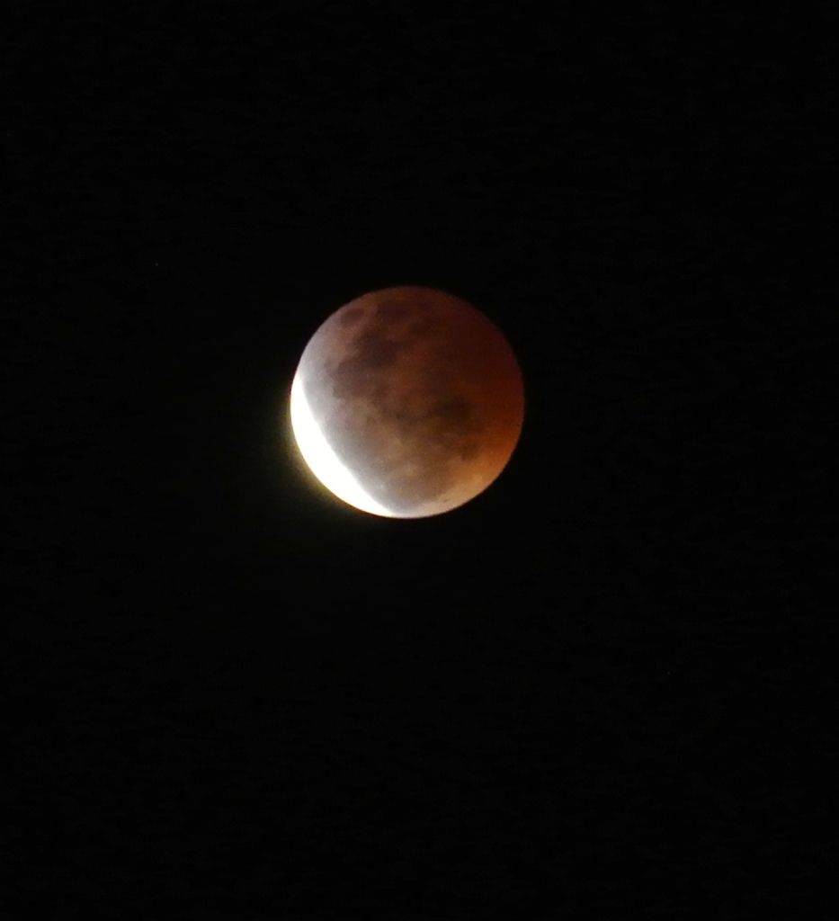 Moon%2001_zpsd5eds1rw.jpg