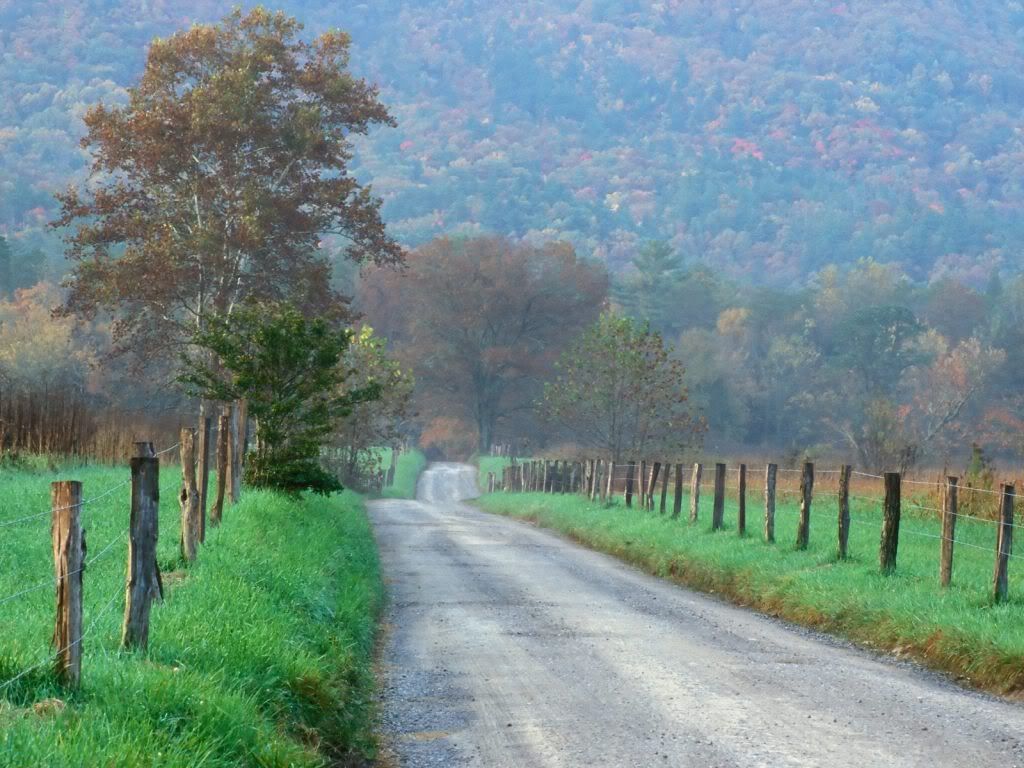 CadesCoveGreatSmokyMountainsNationa.jpg