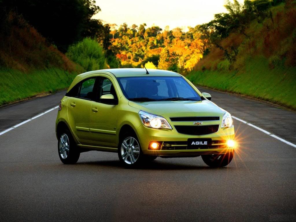 Chevrolet-Agile_2010_1600x1200_w-13.jpg