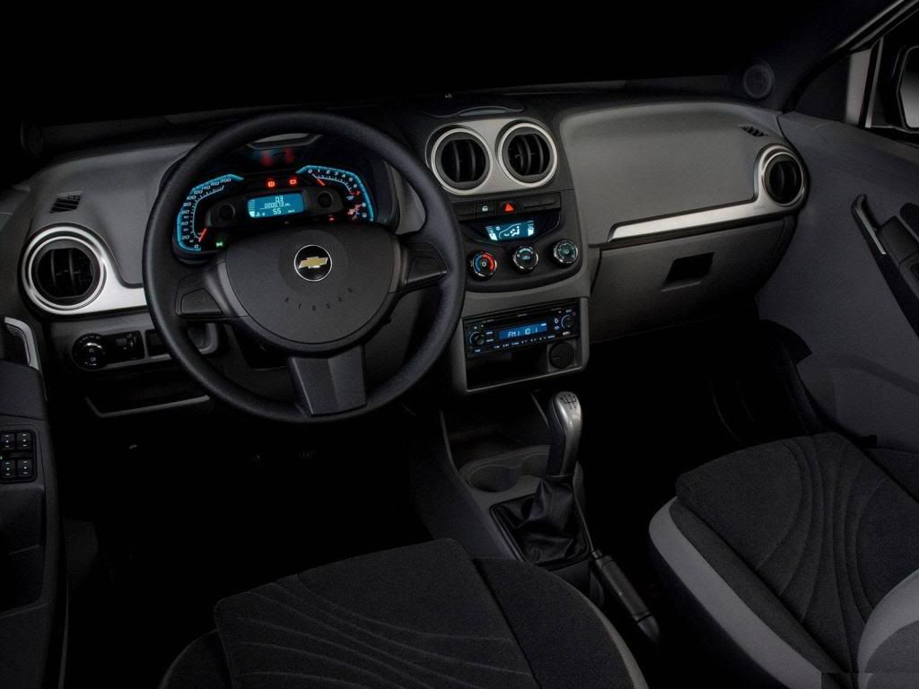 Chevrolet-Agile_2010_1600x1200_w-3.jpg