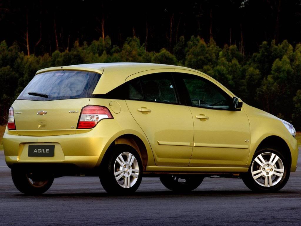 Chevrolet-Agile_2010_1600x1200_w-5.jpg