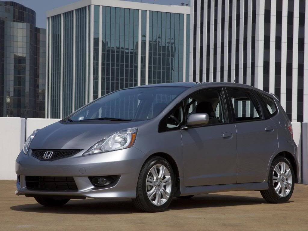 Honda-Fit_Sport_2009_1600x1200_w-10.jpg
