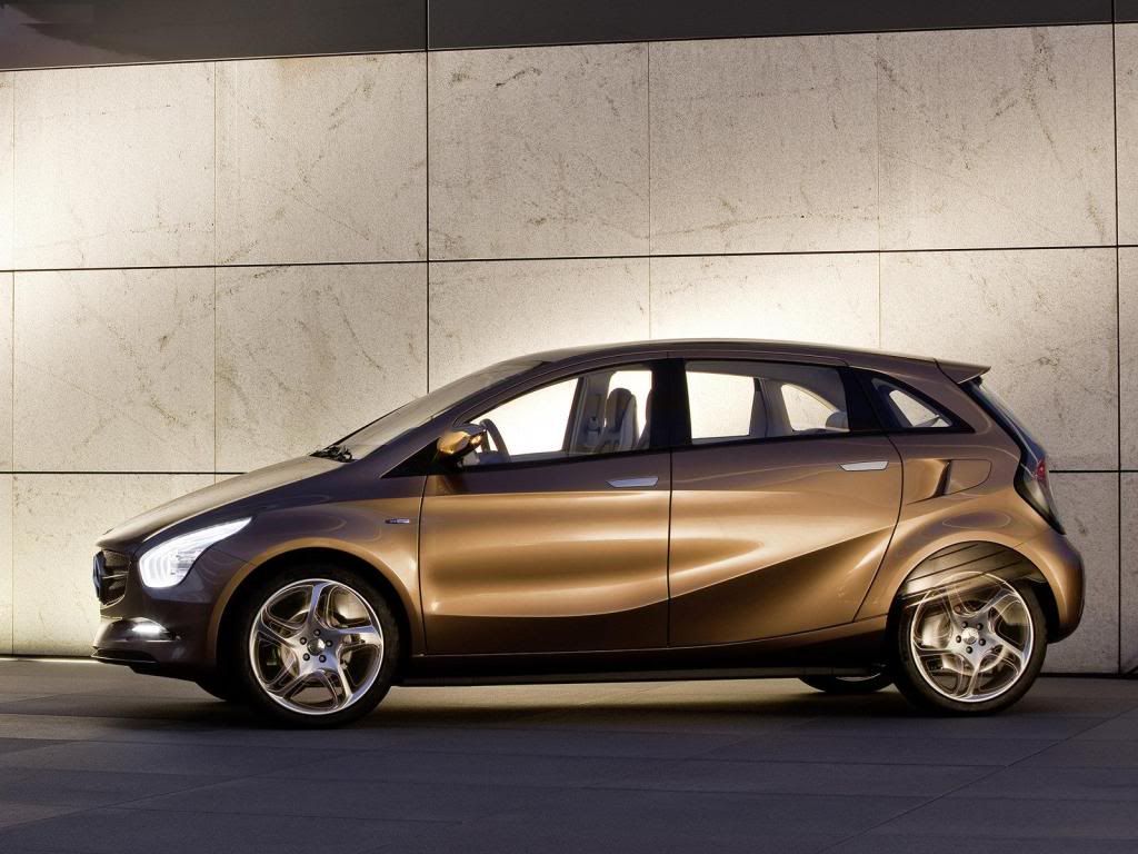 Mercedes-Benz-BlueZero_E-Cell_Pl-4.jpg