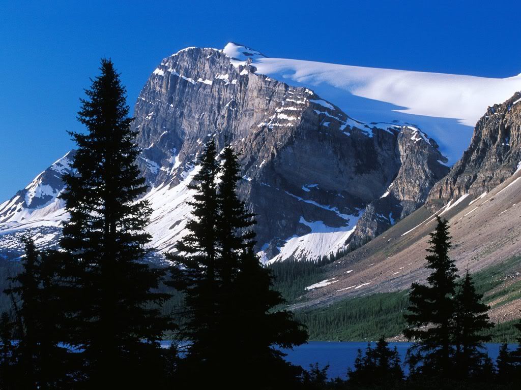 MountainPeakBanffNationalParkAlbert.jpg