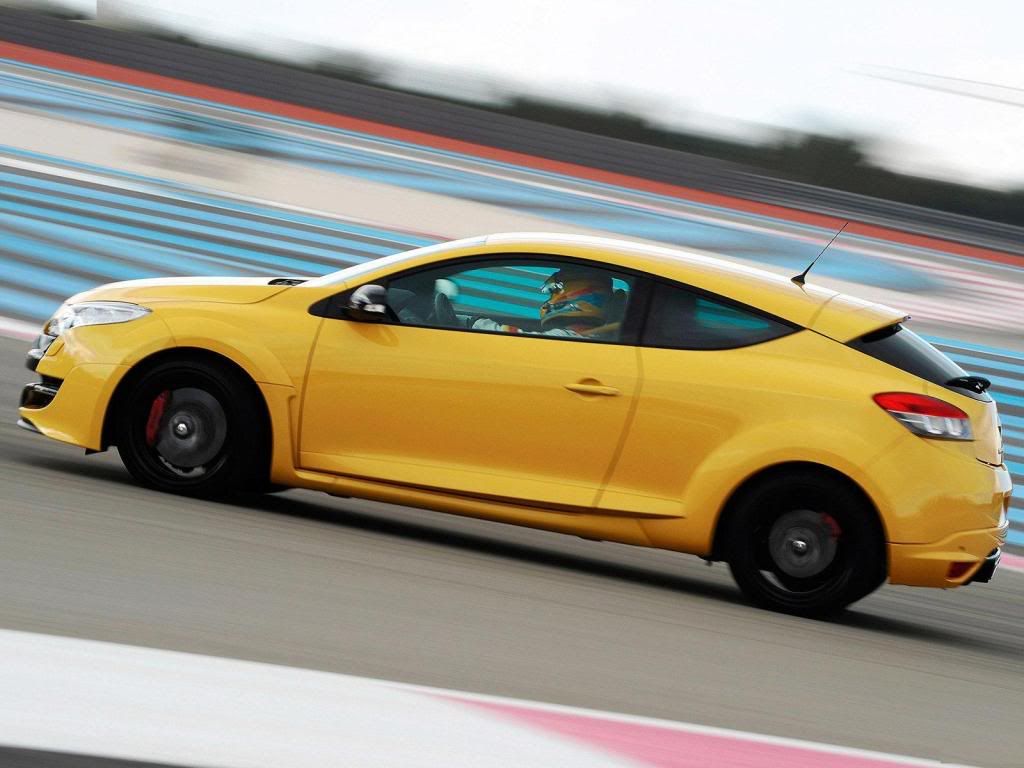 Renault-Megane_RS_2010_1600x1200-15.jpg