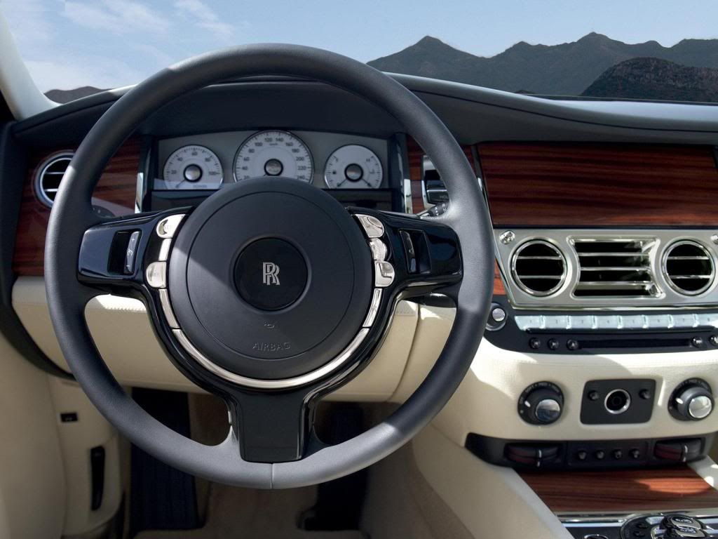 Rolls-Royce-Ghost_2010_1600x1200-5.jpg