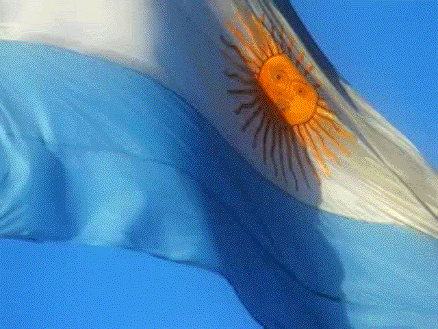 Bandera Argentina Flameando